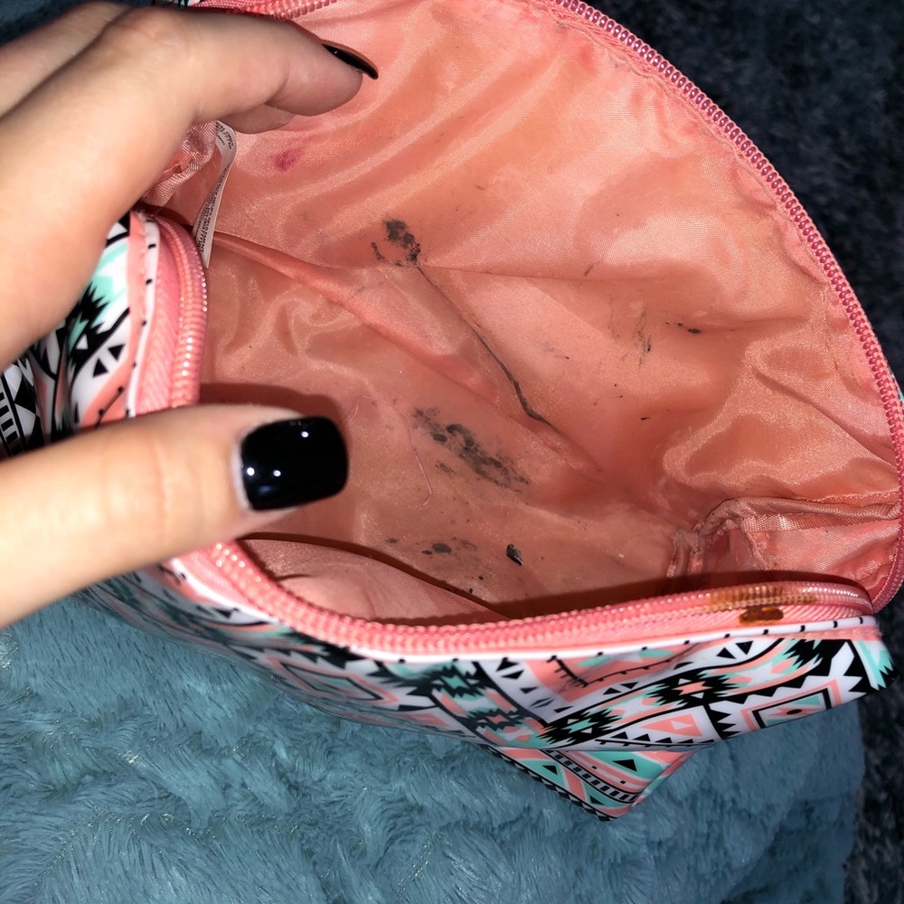 Aztec Makeup Pouch - Picture 2 of 3